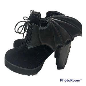 ‼️LAST DAY LISTED‼️ Iron Fist Bat Wing Booties Size 9, like new!!